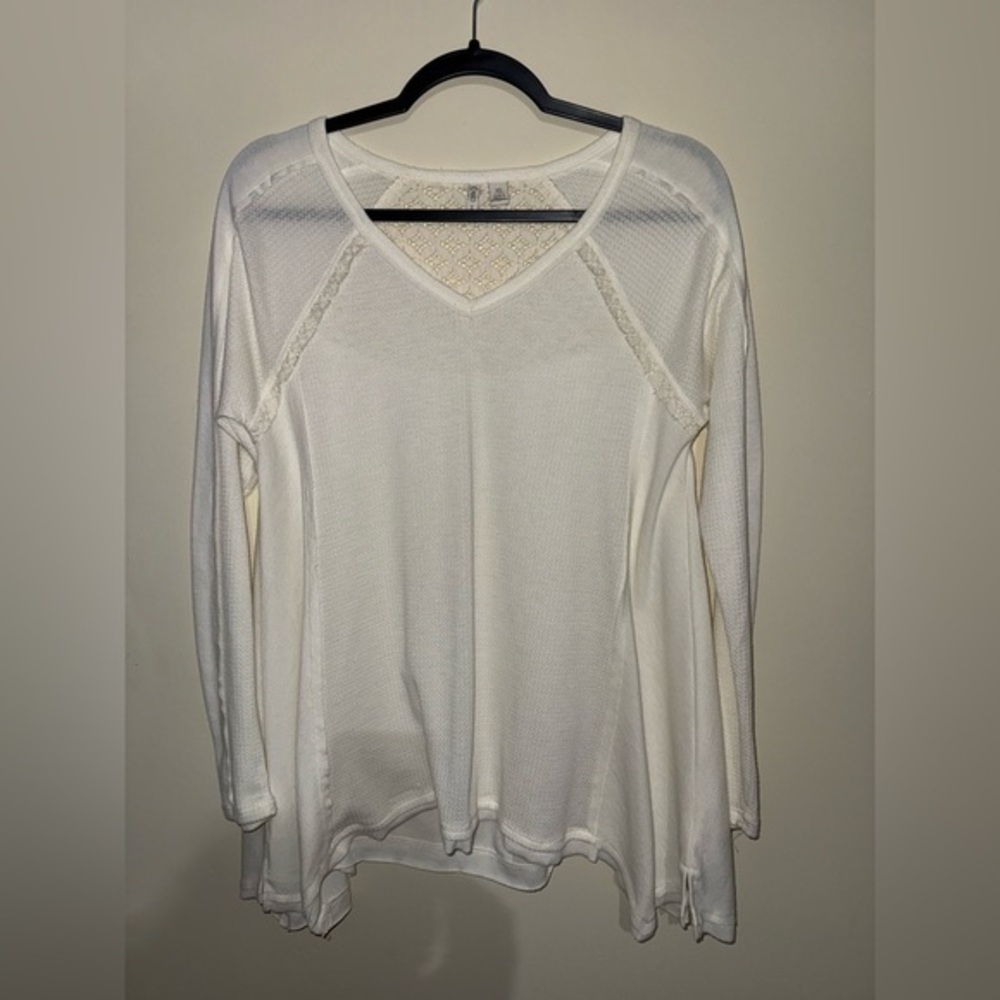 Cato Cream V-Neck Long Sleeve Top